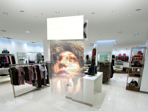 FogScreen® R-Series projection screen 