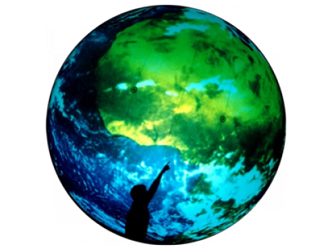 Video balón s projekcí 360°