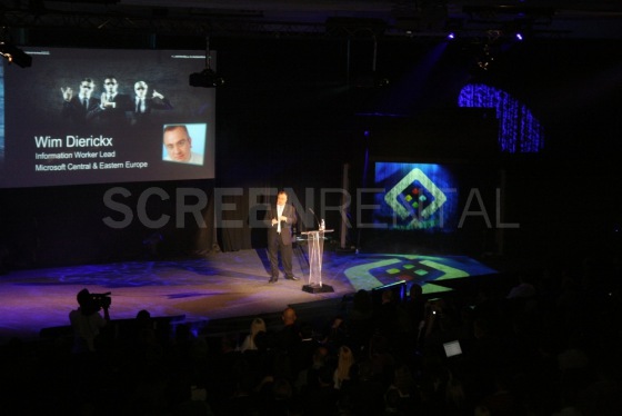 Instalace FogScreenu na NT konferenci