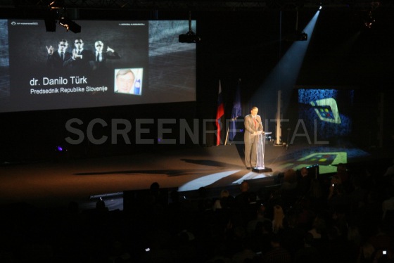 Instalace FogScreenu na NT konferenci