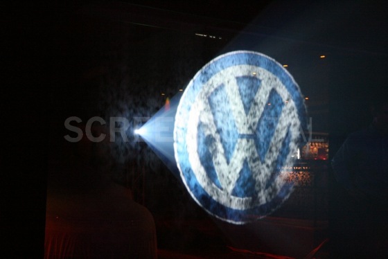 FogScreen na launchi nového VW Pasatu 