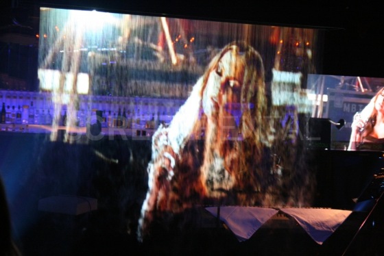 FogScreen, Avon Intense