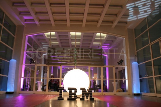 světelná technika, IBM - Průmyslový palác