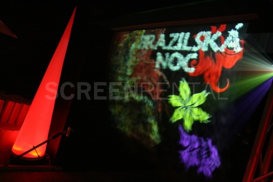 FogScreen: Večírek Mladé Fronty